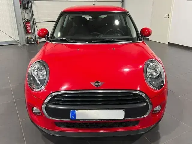 Usado Mini ONE 102 HP (75 kW) 2019 Vermelho Citadino