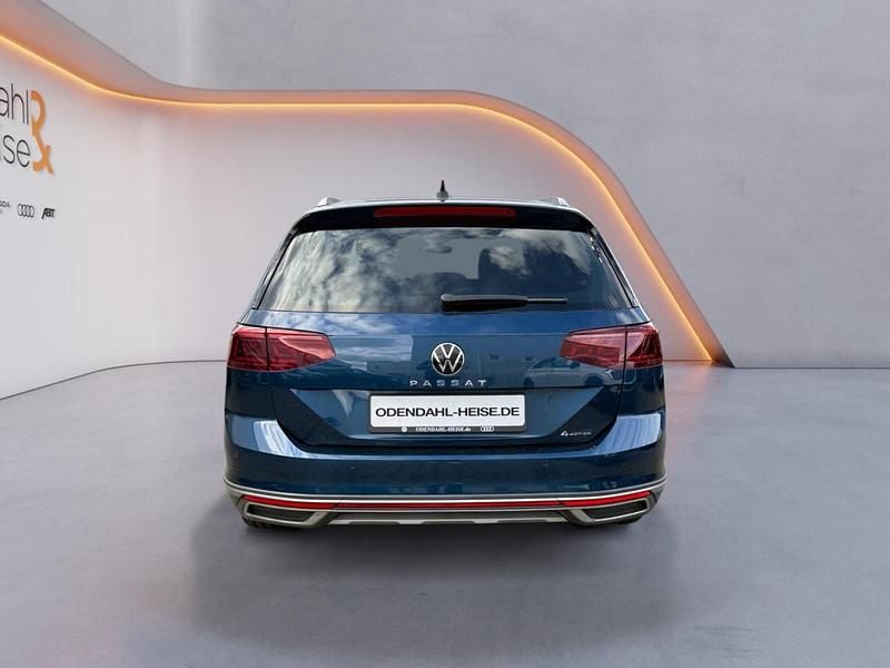 Gebraucht VW Passat Alltrack 280 PS (205 kW) 2022 Blau Kombi