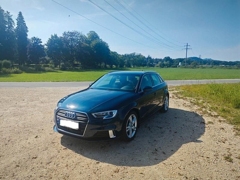 Gebraucht Audi A3 150 PS (110 kW) 2018 Blau Kombi