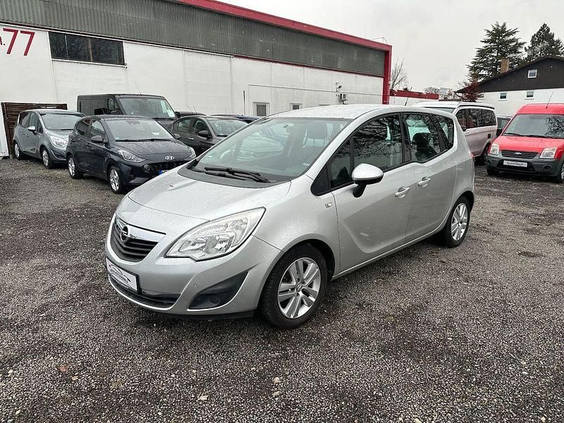 Gebraucht Opel Meriva Edition 120 PS (88 kW) 2010 Silber Van / Kleinbus