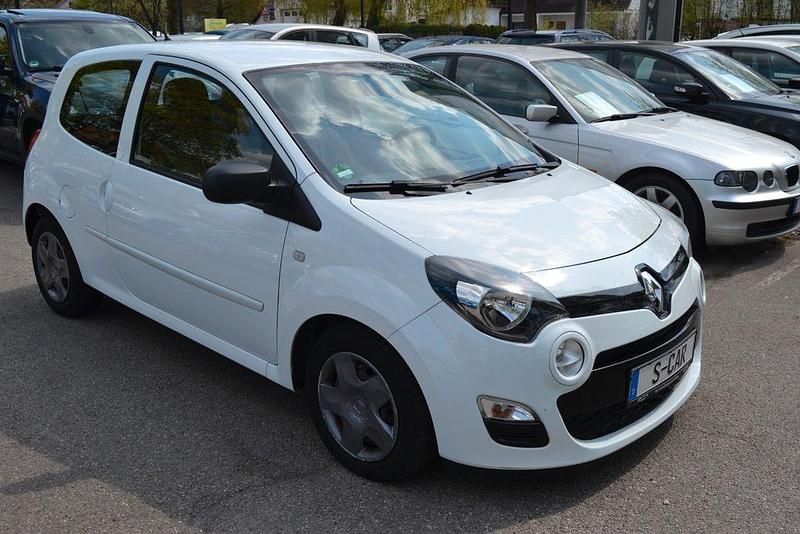 Second-hand Renault Twingo Expression 75 CP (55 kW) 2013 Alb Hatchback
