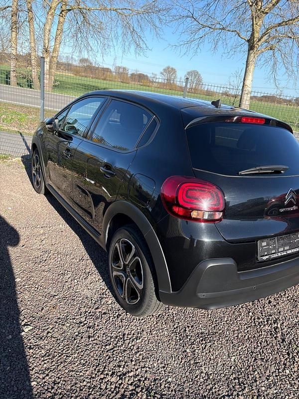 Gebraucht Citroën C3 PureTech 83 PS (61 kW) 2018 Schwarz Kleinwagen