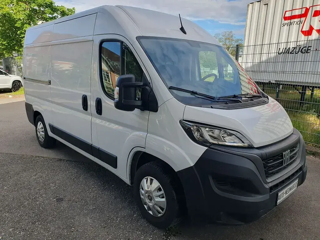 Gebraucht Fiat Ducato 120 PS (88 kW) 2023 Weiß Van