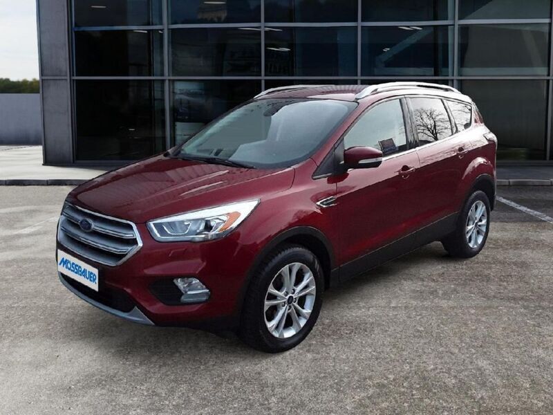 Rubyrot (metallic) Gebraucht 2017 Ford Kuga SUV | 14.995 € (Teuer) - Bild 1/4