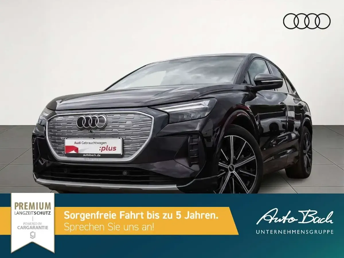 Gebraucht Audi Q4 e-tron 219 kW (299 PS) 2023 Mythosschwarz metallic SUV