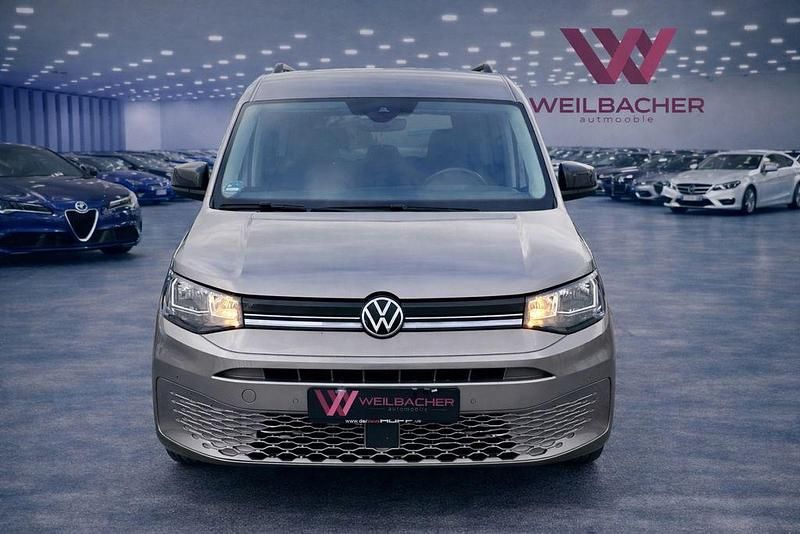 Second-hand VW Caddy Life 122 CP (89 kW) 2022 Bej Monovolum