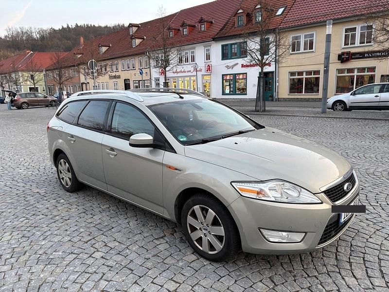Gebraucht Ford Mondeo Ambiente 125 PS (91 kW) 2009 Kombi