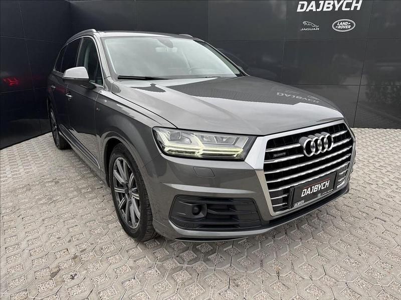 Grau Gebraucht 2016 Audi Q7 S-Line SUV | 25.847 € (Superpreis) - Bild 1/4