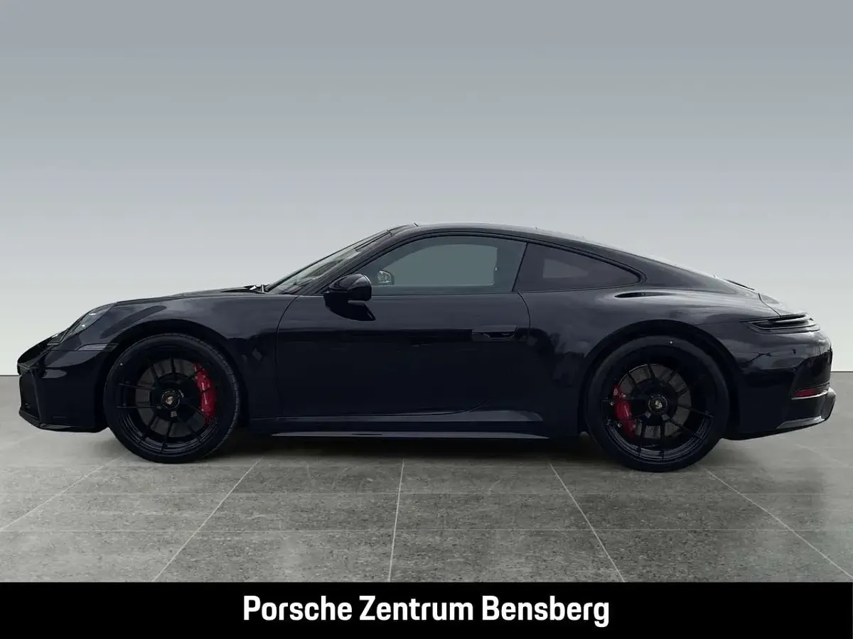 Neu Porsche 911 Carrera 4 GTS 541 PS (397 kW) 2026 Schwarz Limousine