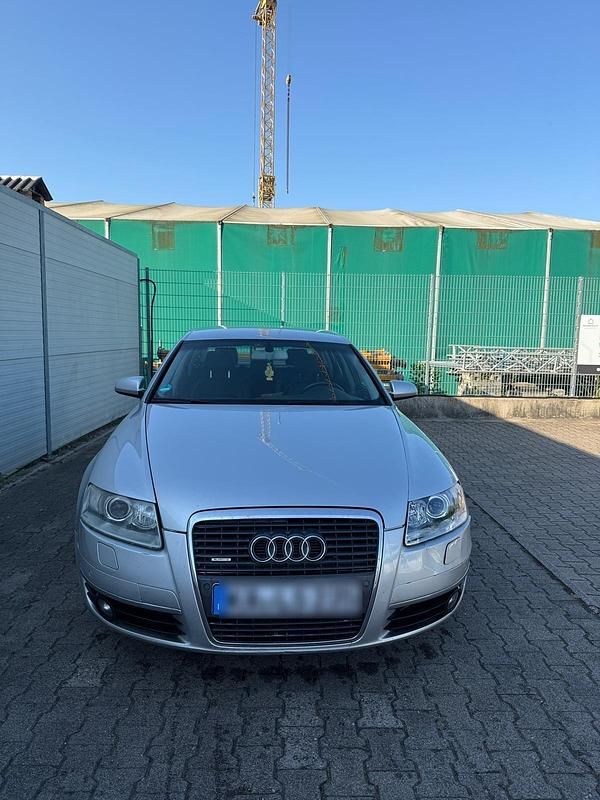 Silber Gebraucht 2006 Audi A6 Limousine | 3.000 € (Guter Preis) - Bild 1/4