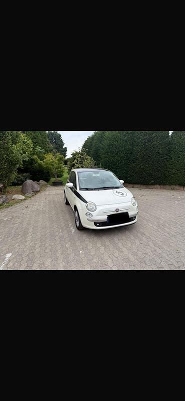 Weiß Gebraucht 2009 Fiat 500 Kleinwagen | 3.699 € (Guter Preis) - Bild 1/4