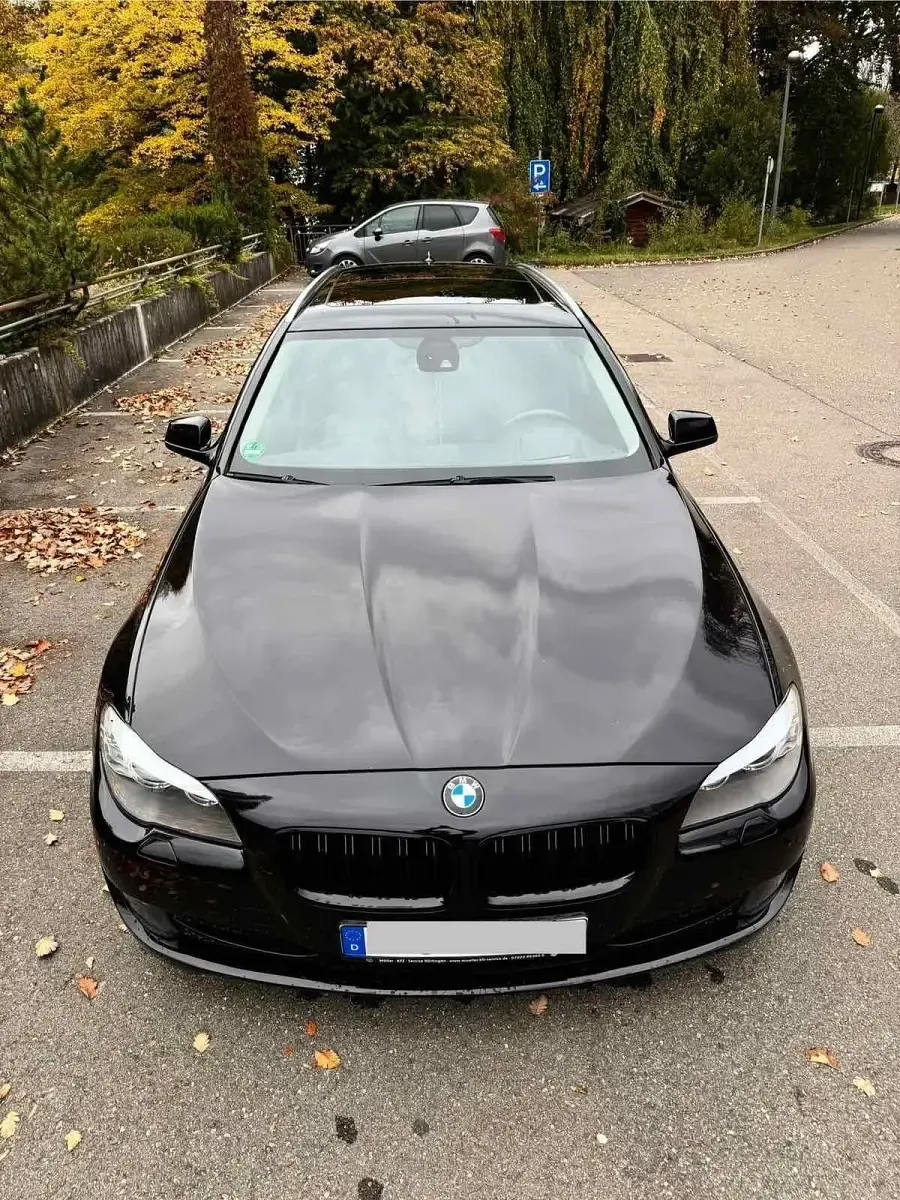 Gebraucht BMW 530 258 PS (189 kW) 2011 Schwarz Kombi