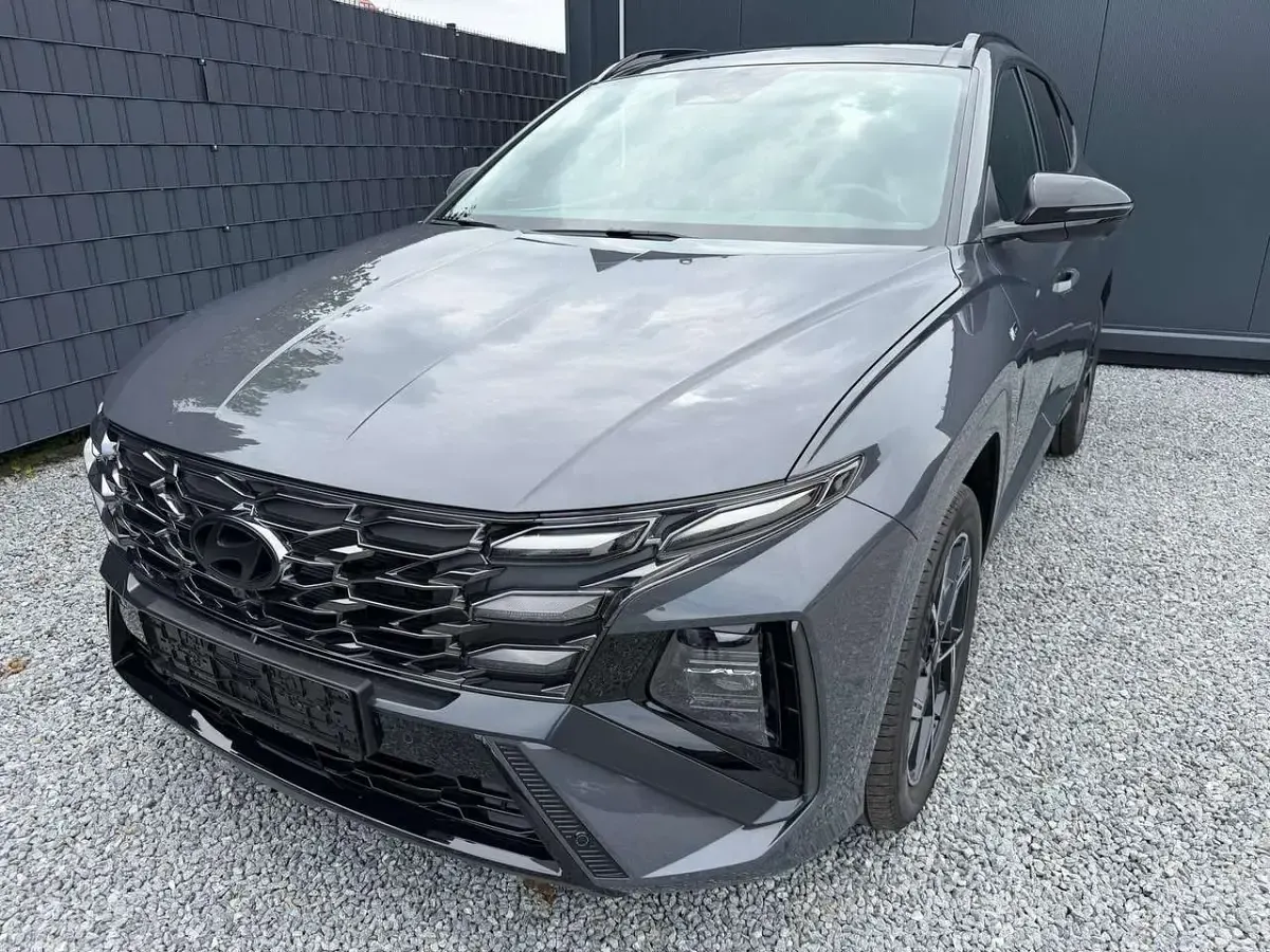 Neu Hyundai Tucson N Line 239 PS (175 kW) 2026 Ecotronic grau SUV