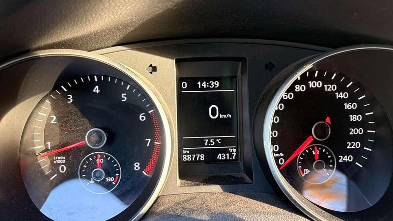 Gebraucht VW Golf Cabriolet Basis 122 PS (89 kW) 2014 Weiß Cabrio