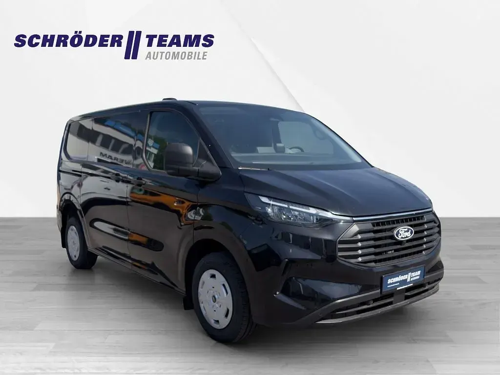 Neu Ford Transit Custom Trend 136 PS (100 kW) 2026 Schwarz Van