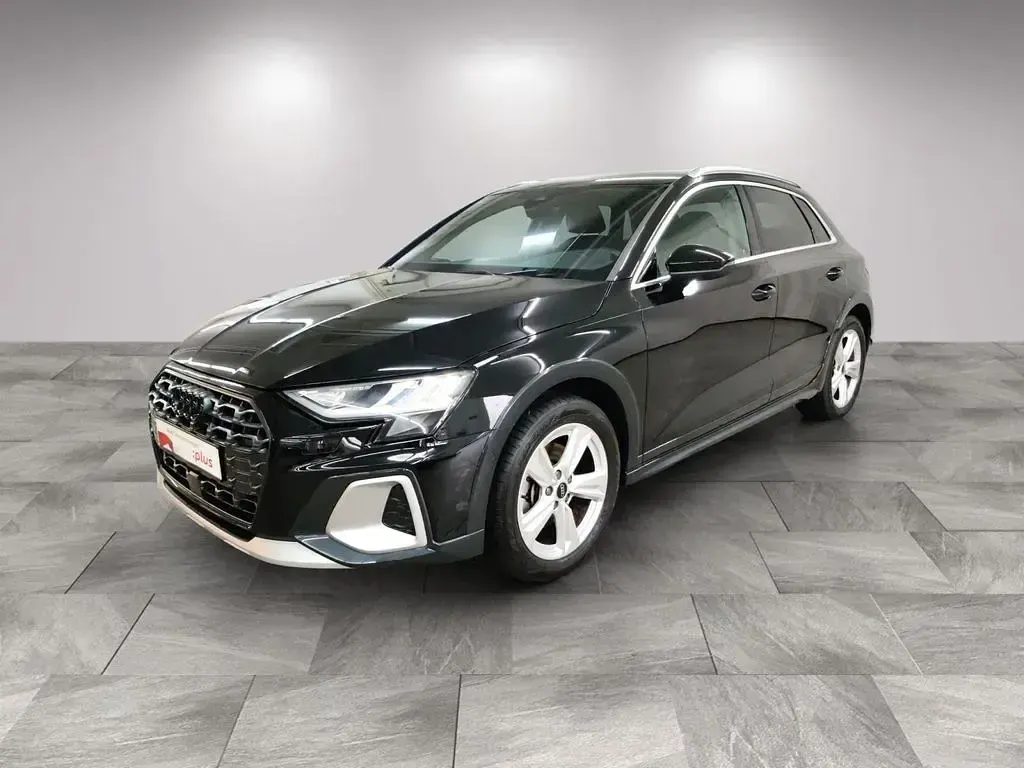 Gebraucht Audi A3 Ambiente 150 PS (110 kW) 2025 Mythosschwarz metallic Limousine