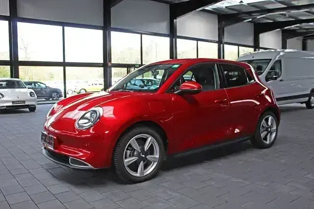 Second-hand Ora 03 125 kW (171 CP) 2023 Roșu Hatchback