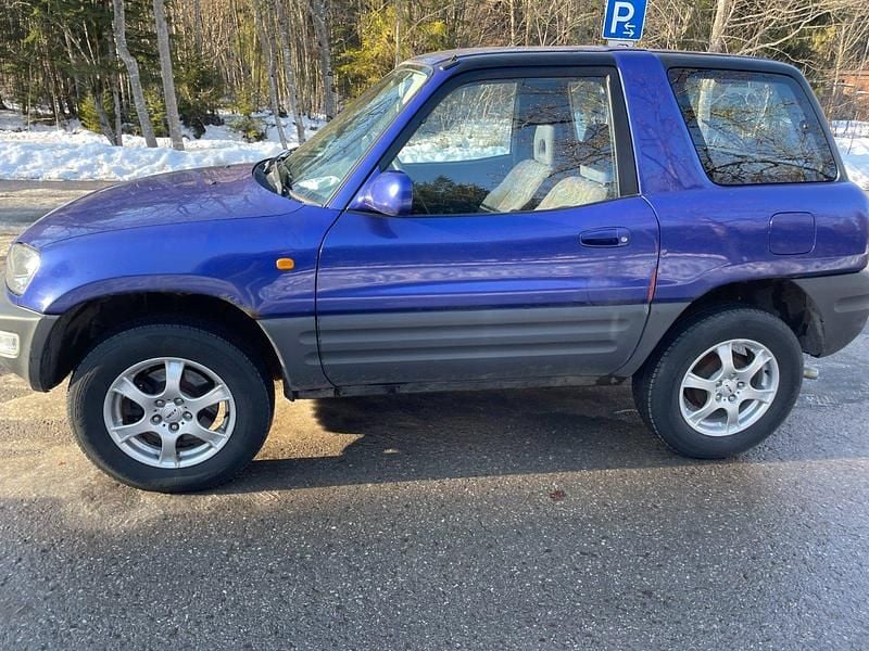 Blau Gebraucht 2000 Toyota RAV4 SUV | 2.000 € (Guter Preis) - Bild 1/4
