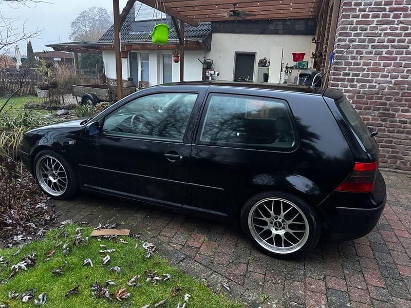 Gebraucht VW Golf III 179 PS (131 kW) 1997 Schwarz Limousine