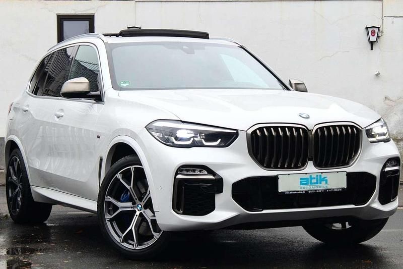 Mineralweiss metallic Gebraucht 2019 BMW X5 M SUV | 47.850 € (Fairer Preis) - Bild 1/4