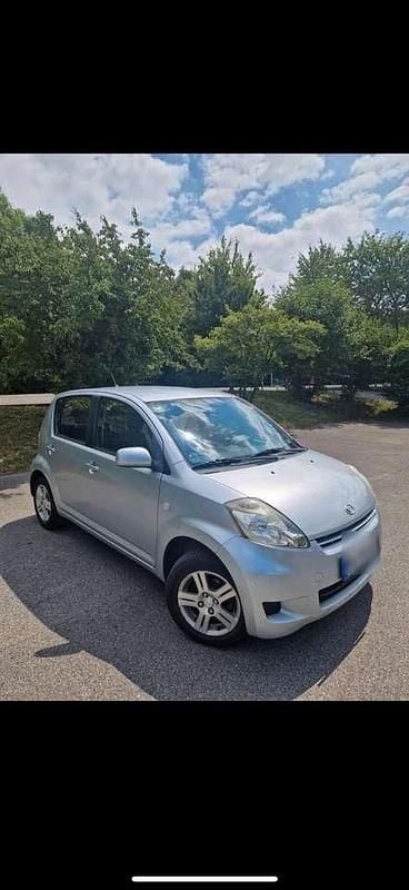 Gebraucht Daihatsu Sirion 91 PS (66 kW) 2009 Kleinwagen