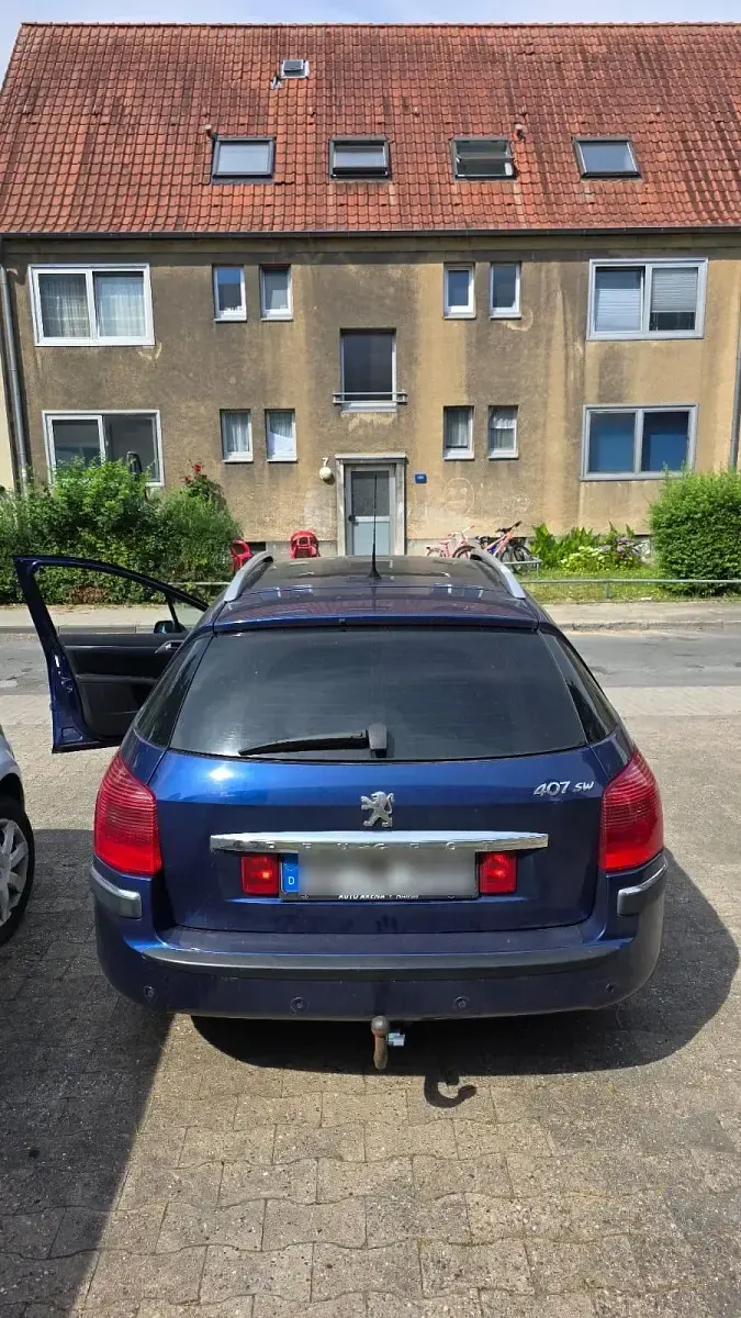 Gebraucht Peugeot 407 136 PS (100 kW) 2004 Blau Limousine