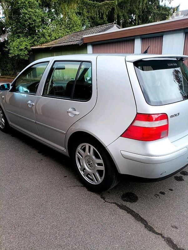 Gebraucht VW Golf IV Pacific 75 PS (55 kW) 2003 Silber Limousine