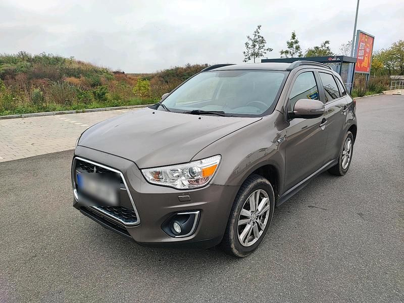 Braun Gebraucht 2014 Mitsubishi ASX SUV | 6.699 € (Guter Preis) - Bild 1/4