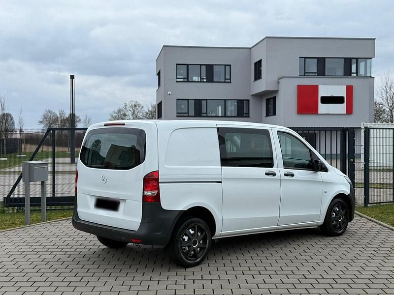 Gebraucht Mercedes Vito 114 PS (83 kW) 2016 Weiß Van