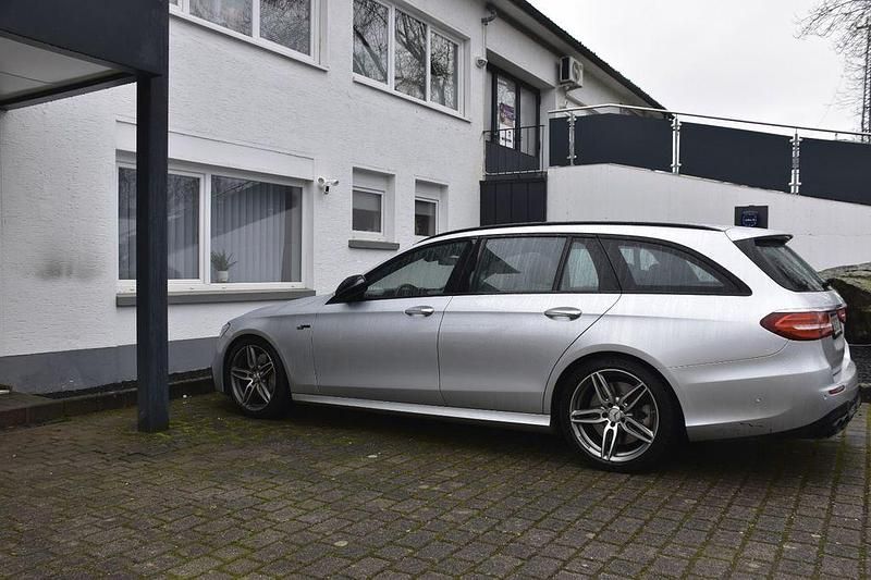 Gebraucht Mercedes E53 AMG AMG 435 PS (319 kW) 2020 Silber Limousine