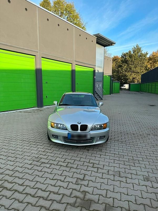Second-hand BMW Z3 193 CP (141 kW) 2000 Argintiu Coupe