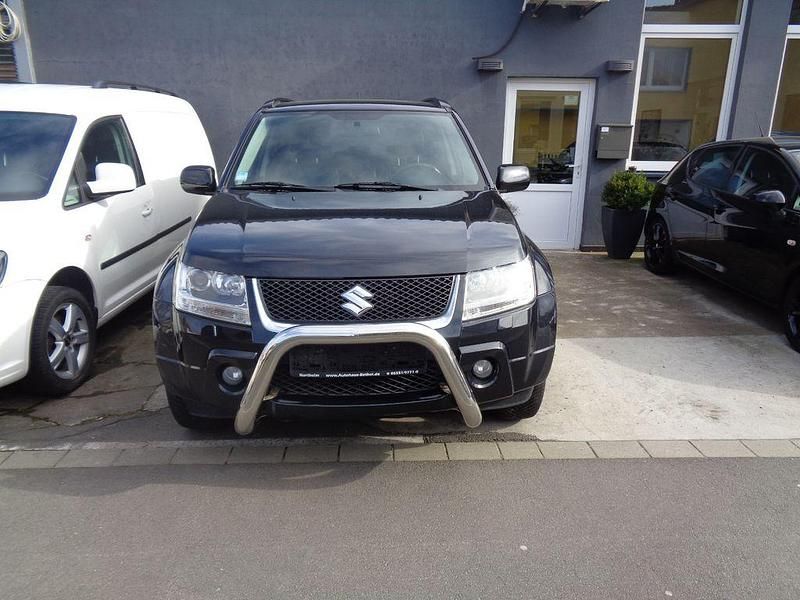 Gebraucht Suzuki Grand Vitara 129 PS (94 kW) 2008 Schwarz SUV
