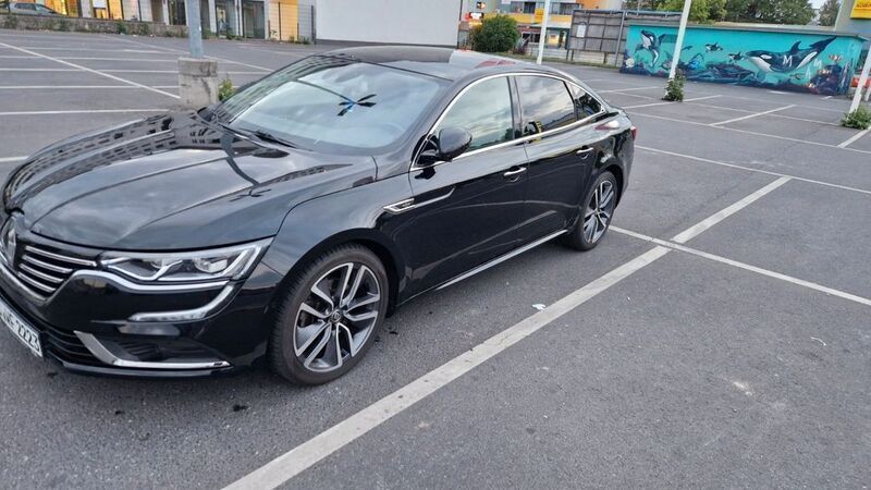 Schwarz Gebraucht 2017 Renault Talisman Initiale Paris Limousine | 12.900 € (Superpreis) - Bild 1/4
