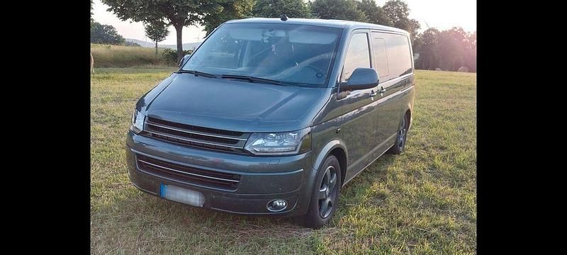 Gebraucht VW Multivan 174 PS (127 kW) 2004 Grau Van