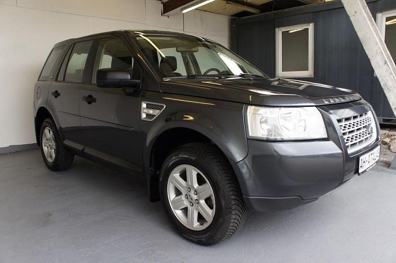Gebraucht Land Rover Freelander 2 HSE 152 PS (111 kW) 2011 Grau SUV