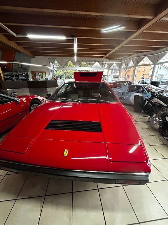 Rot Gebraucht 1980 Ferrari Dino GT4 Coupé | 78.800 € - Bild 1/4