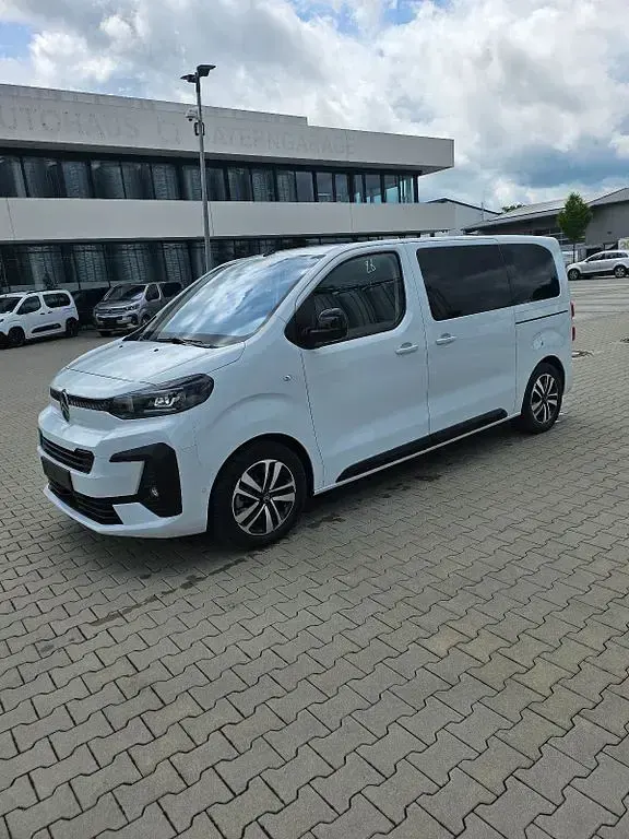 Nowe Citroën Spacetourer 179 KM (131 kW) 2026 Biały Minivan