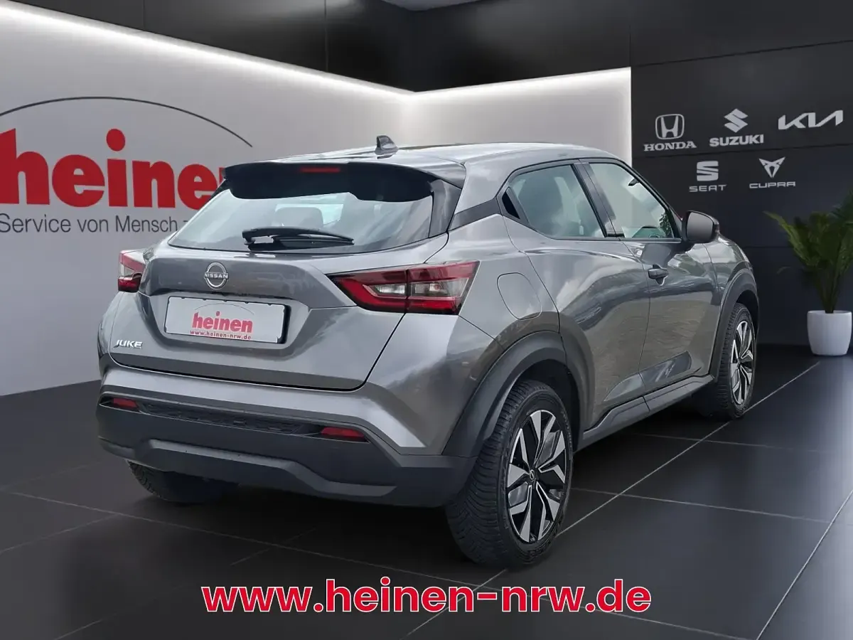 Gebraucht Nissan Juke Acenta 114 PS (83 kW) 2025 Dunkelgrau SUV