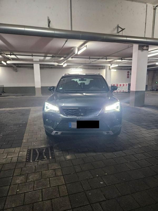 Gebraucht Seat Ateca 4Drive 190 PS (139 kW) 2017 Grau SUV