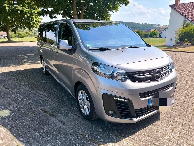 Silber Gebraucht 2020 Opel Zafira Life Van | 23.500 € (Superpreis) - Bild 1/4