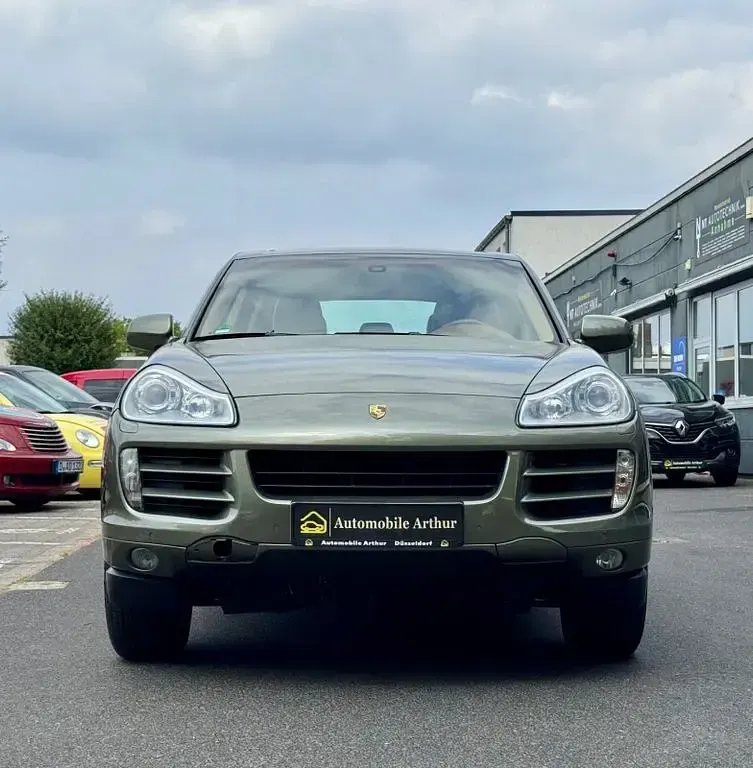 Gebraucht Porsche Cayenne 290 PS (213 kW) 2009 Gold SUV