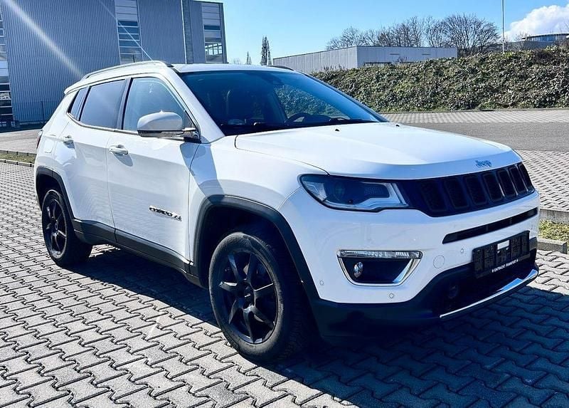 Gebraucht Jeep Compass Limited 140 PS (102 kW) 2018 Weiß SUV