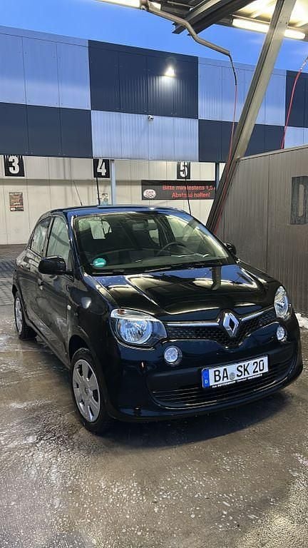 Gebraucht Renault Twingo Life 69 PS (50 kW) 2016 Schwarz Kleinwagen