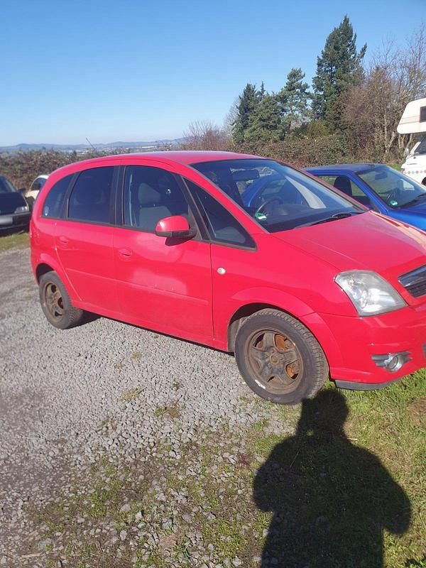 Gebraucht Opel Meriva 90 PS (66 kW) 2009 Rot Van / Kleinbus