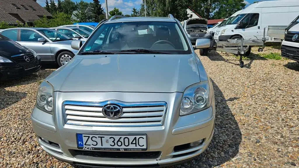 Gebraucht Toyota Avensis Sol 116 PS (85 kW) 2005 Grau Kombi