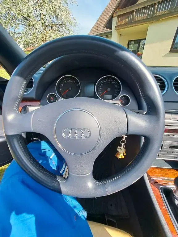 Gebraucht Audi Cabriolet 163 PS (119 kW) 2005 Blau Cabrio
