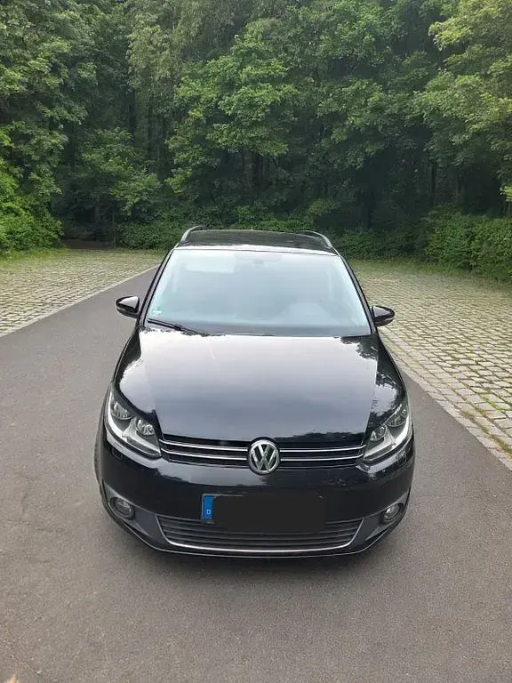Gebraucht VW Touran Match 140 PS (102 kW) 2012 Schwarz Van / Kleinbus
