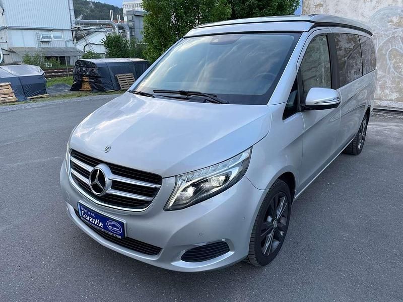 Brillantsilber metallic Gebraucht 2018 Mercedes V250 Edition Van / Kleinbus | 49.990 € - Bild 1/4