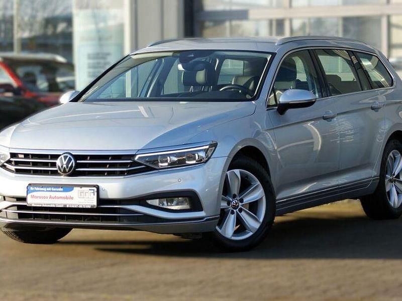 Andere Gebraucht 2020 VW Passat Elegance Kombi | 19.700 € (Teuer) - Bild 1/4