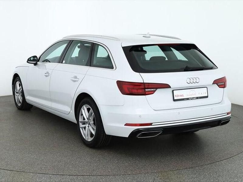 Gebraucht Audi A4 Comfort 190 PS (139 kW) 2019 Andere Kombi